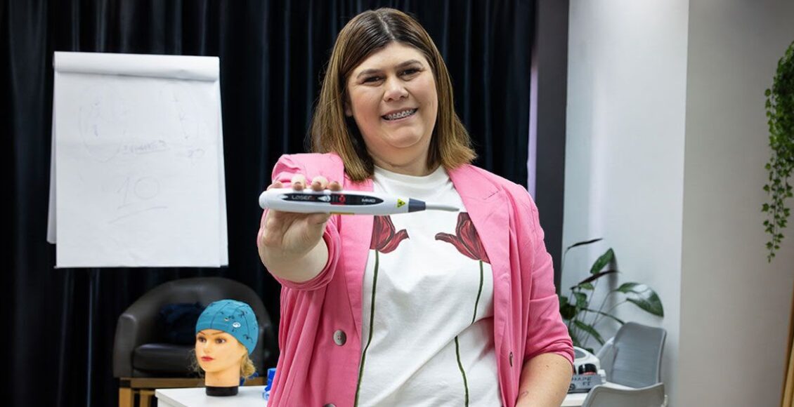 Fotobiomodulação pode criar um ambiente biológico mais favorável para potencializar os resultados dos tratamentos realizados no diagnóstico de TEA.