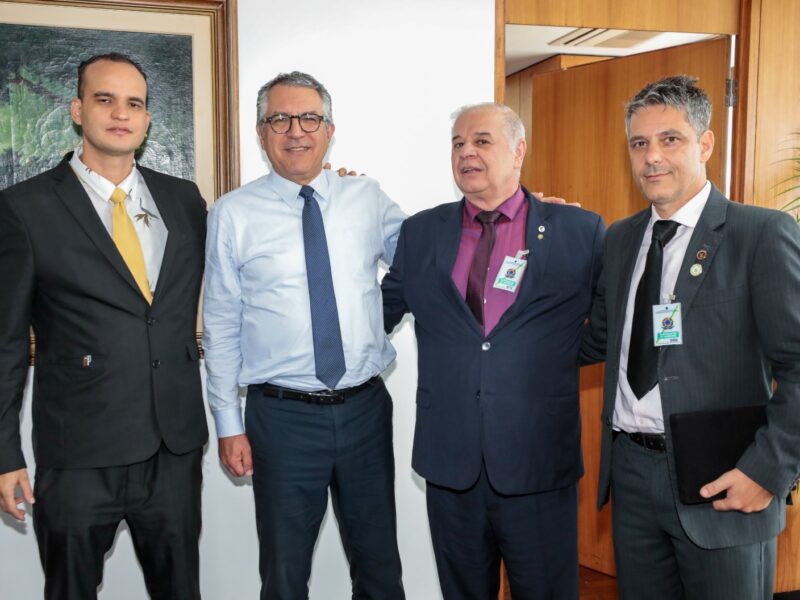 CNAA celebra conquista histórica após 38 anos de luta pela Acupuntura