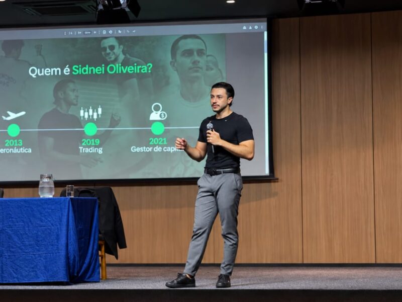 “Busquem conhecimento antes de entrar no mercado financeiro”, diz Sidnei Oliveira