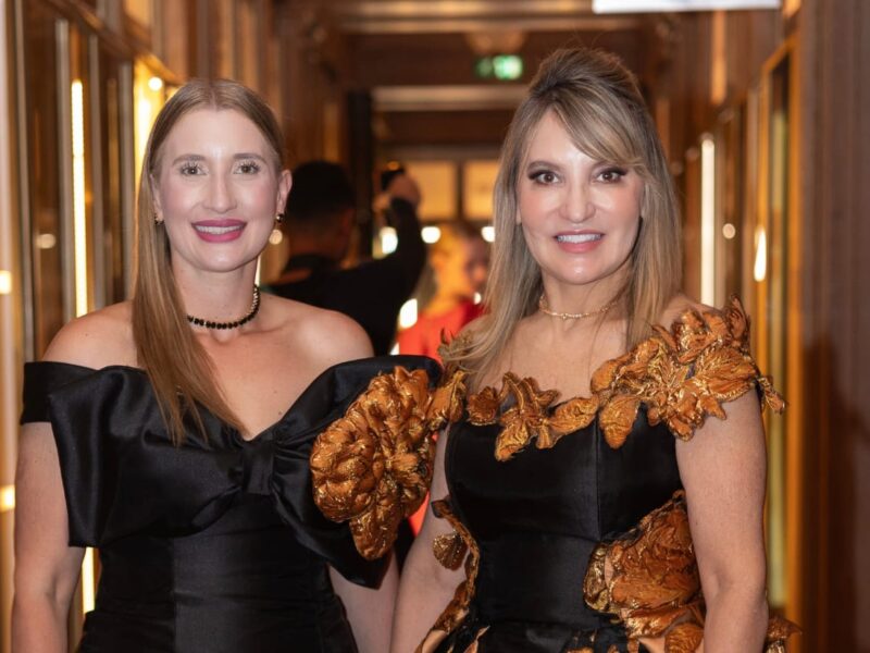 Maísa e Natália Gouveia celebram sucesso de criações na Paris Fashion Week