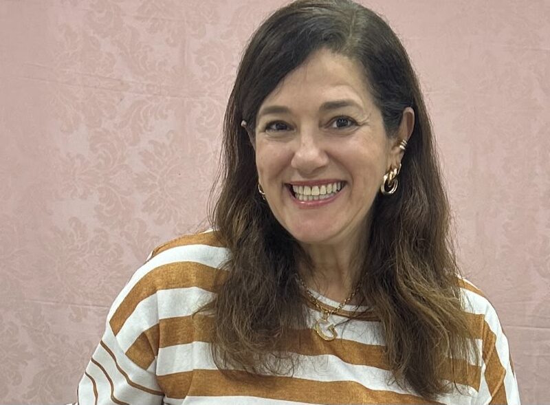 Graça Gomes celebra 40 anos dedicados à educação, escuta e ao cuidado