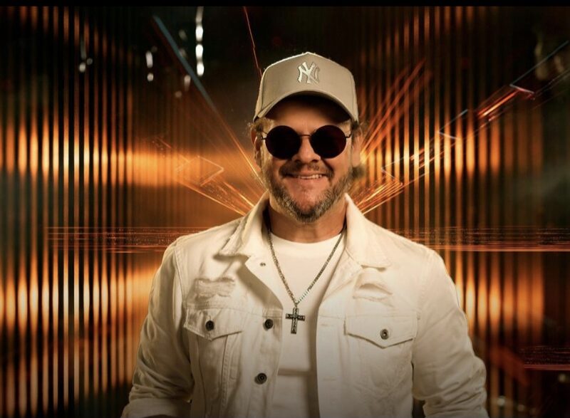 Anthony Carrera lança nova música autoral “O que mata a sede” e amplia sua presença internacional