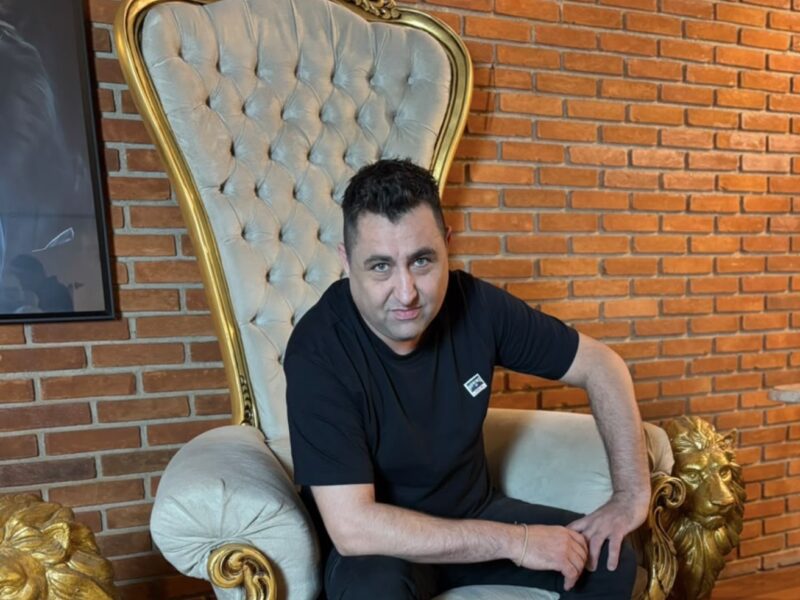 Paulo Roberto ultrapassa 1 milhão de visualizações em seu novo videoclipe