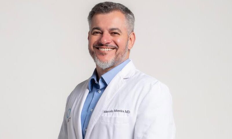 Lifting endoscópico: rejuvenescimento do olhar e das maçãs do rosto com cicatrizes escondidas nos cabelos